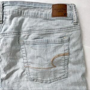 American Eagle Outfitters Railroad Striped Pinstripe Raw Hem Shorts 8